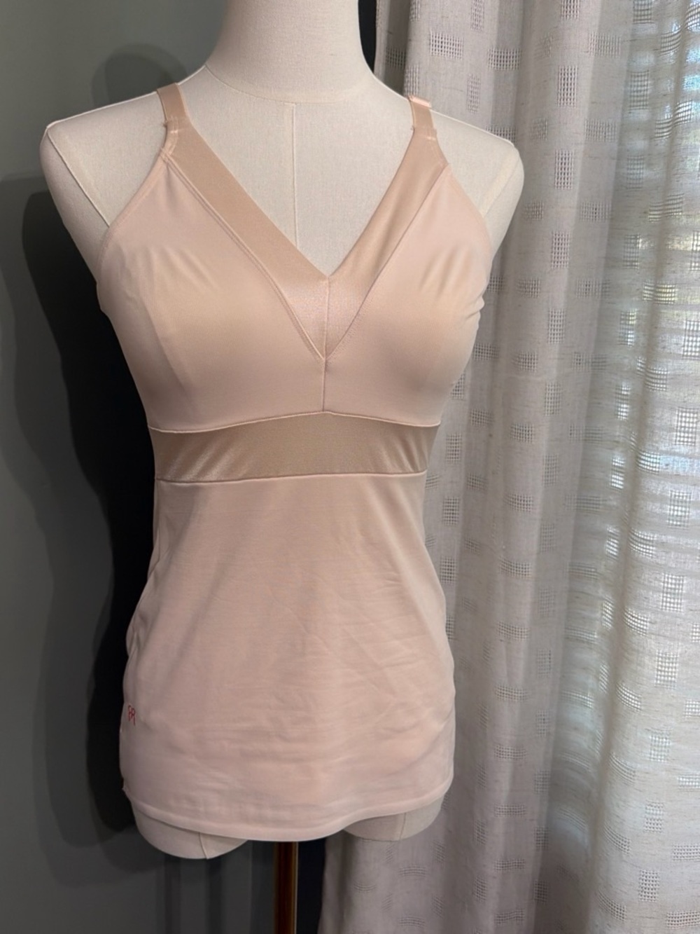 Ruby Ribbon White Top Size 36 - Interior Care Label Image